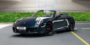 Porsche Carrera 911 4 GTS